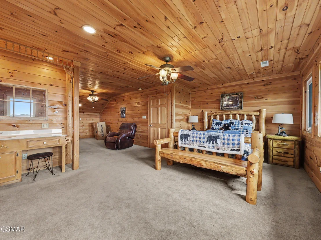 Photo of 714 Shell Mountain Road