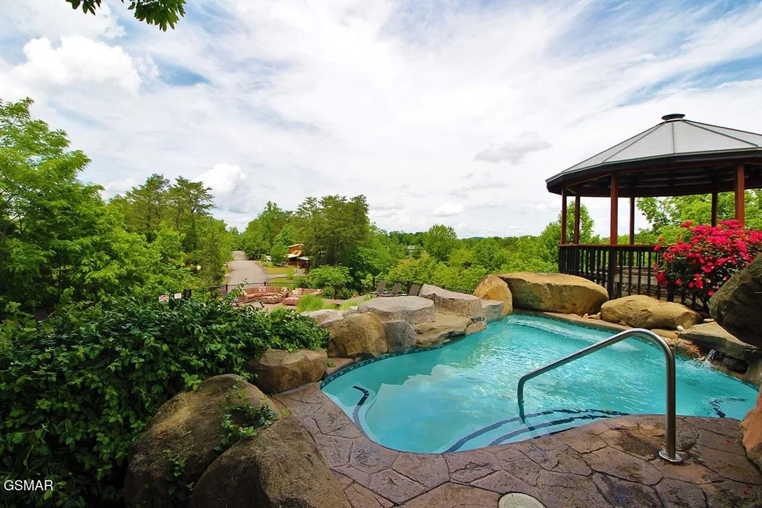 Photo of 424 Country Path Way