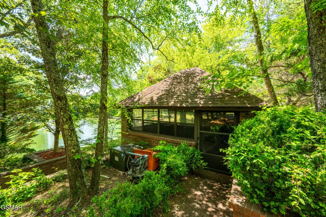 Photo of 2315 Headrick Lead