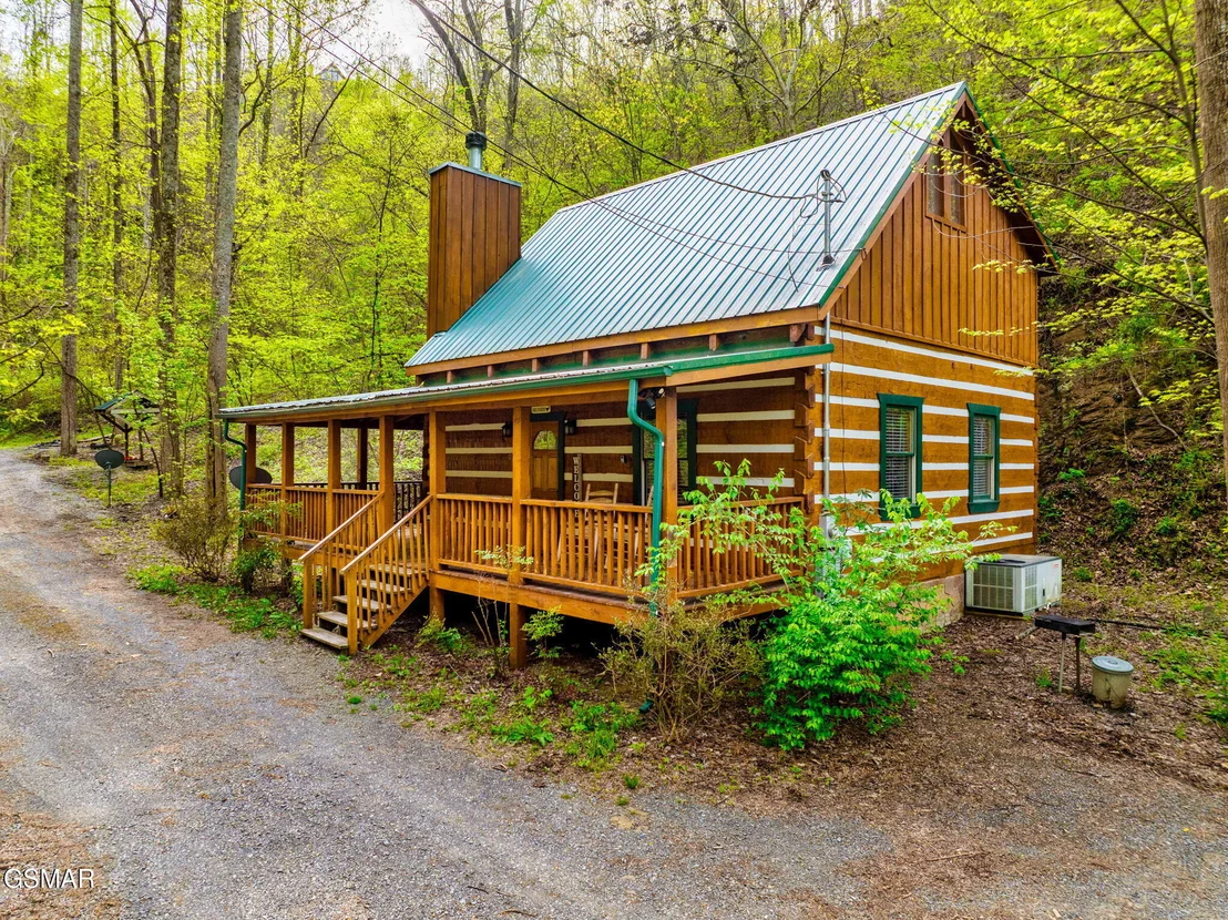 Photo of 1647/1649 Bear Valley Road