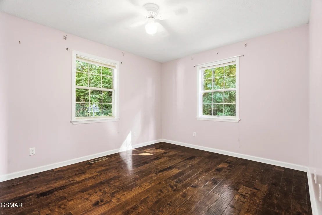 Photo of 716 Whippoorwill Circle