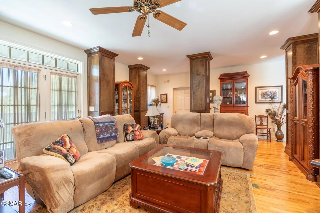 Photo of 3130 Kulpan Way
