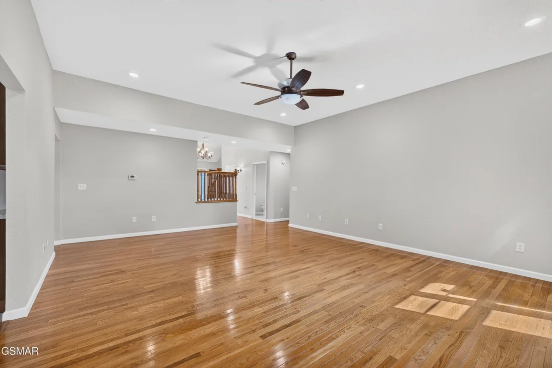 Photo of 219 Sullivan Pointe
