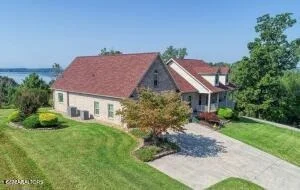 Photo of 849 Pinnacle Drive