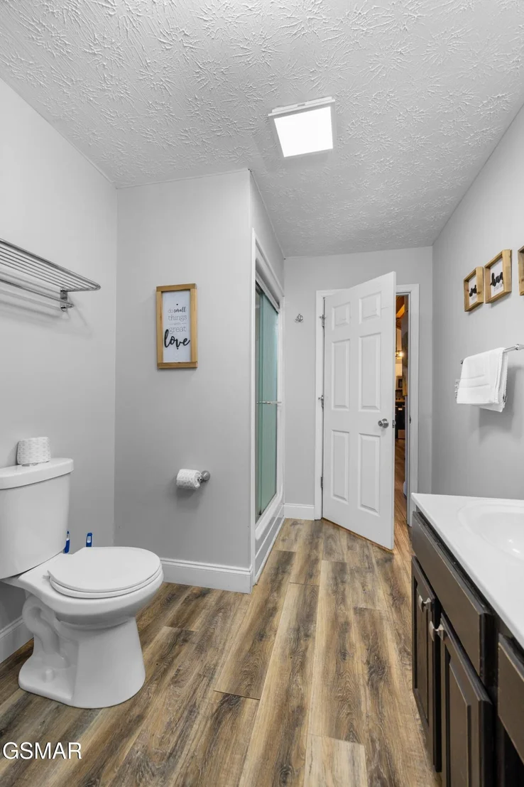 Photo of 550 Sassafras Trail