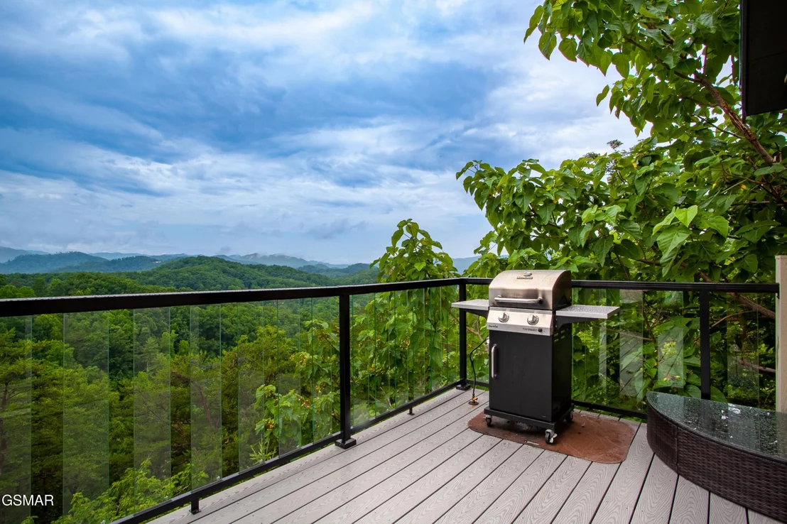 Photo of 920 Falcon View Way