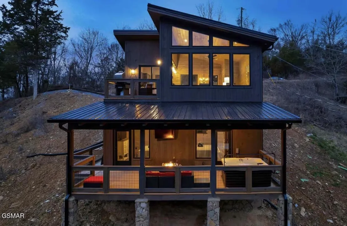Photo of 1508 Mountain Drive