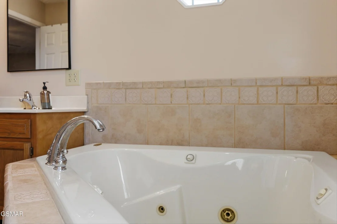 Photo of 401 Klondike Circle