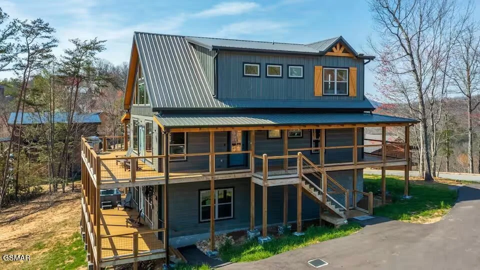 Photo of 2810 Red Sky Drive