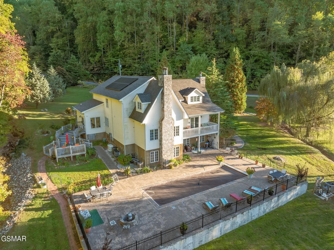 Photo of 3130 Kulpan Way