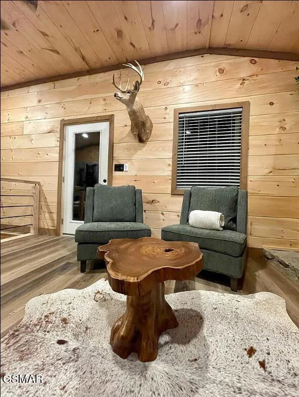 Photo of 1420 Alpine Drive