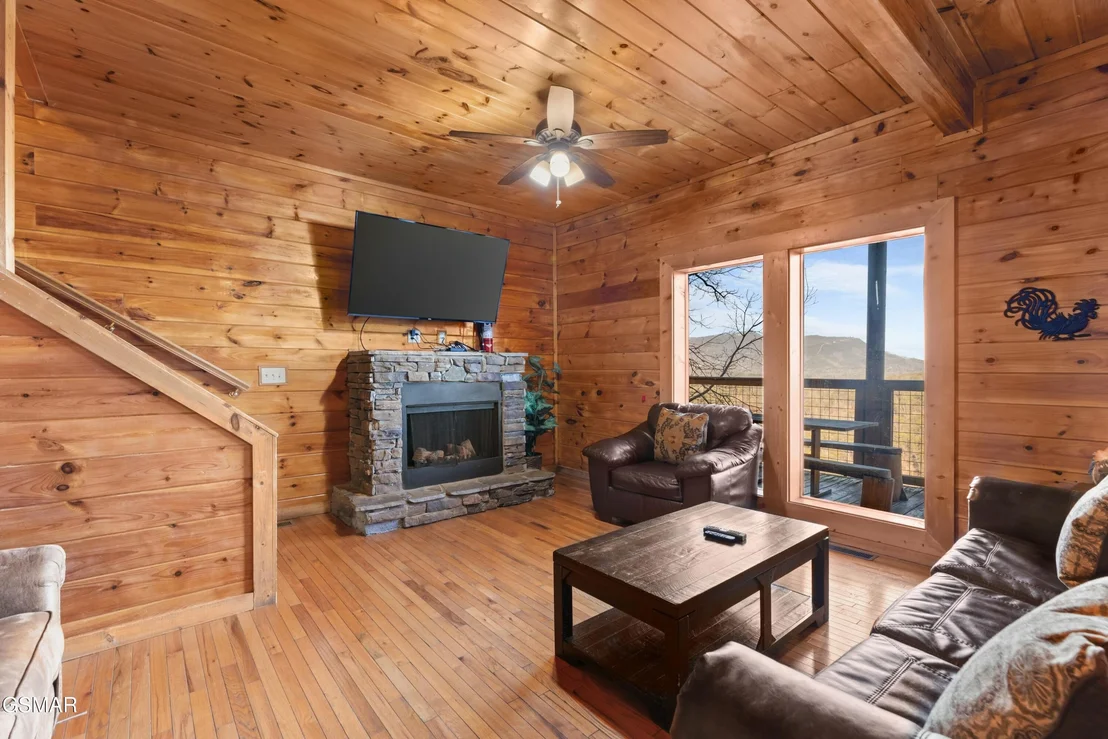Photo of 950 Black Bear Cub Way