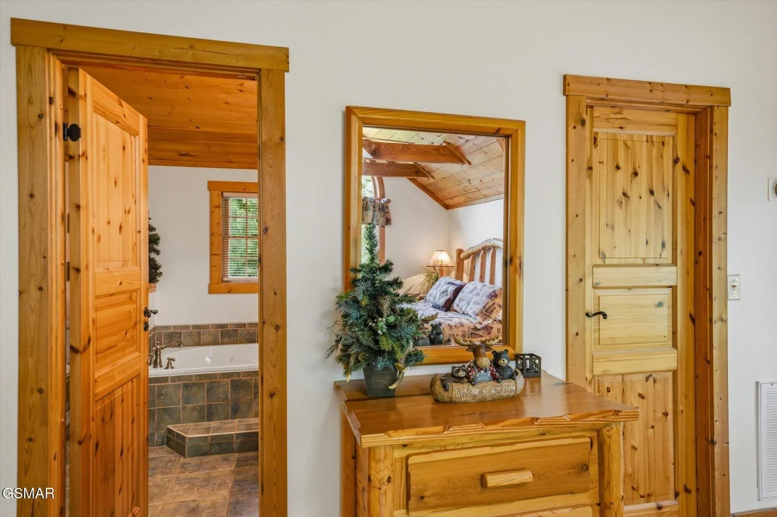 Photo of 4524 Whetstone Road