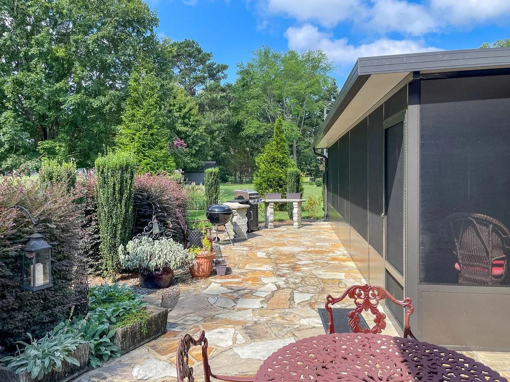 Photo of 1349 Beechview Drive