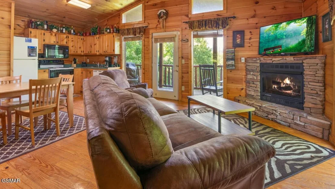 Photo of 3537 Bear Pen Gap Road