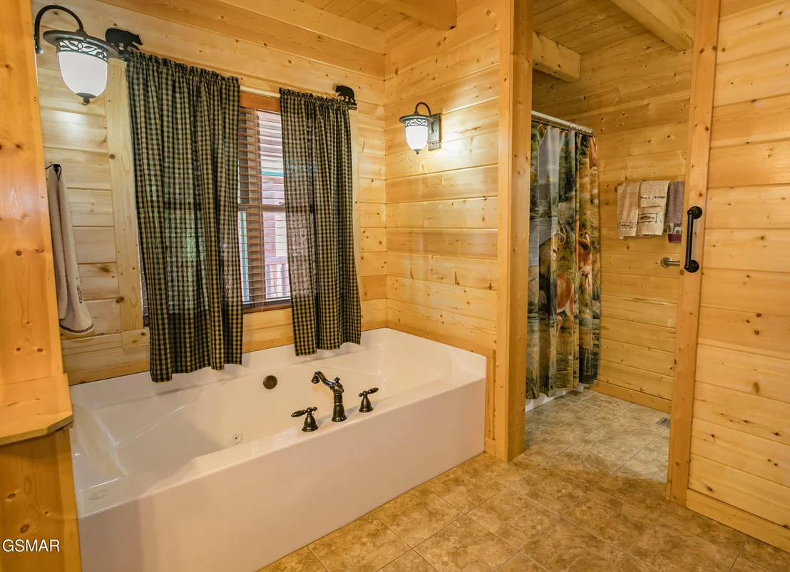 Photo of 3385 Clear Valley Drive