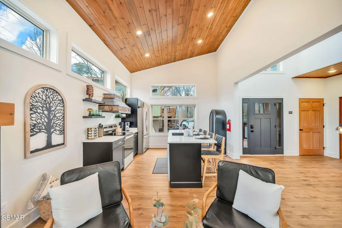 Photo of Unit UNIT3 at 2385 Forge Hideaway Loop