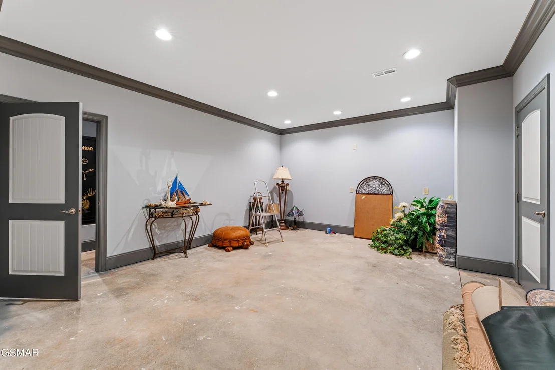 Photo of 2399 McCleary Road