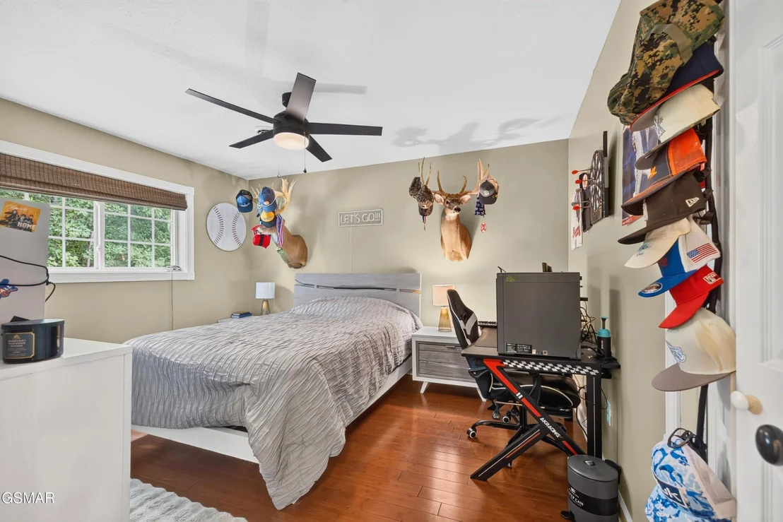 Photo of 917 Crickett Drive