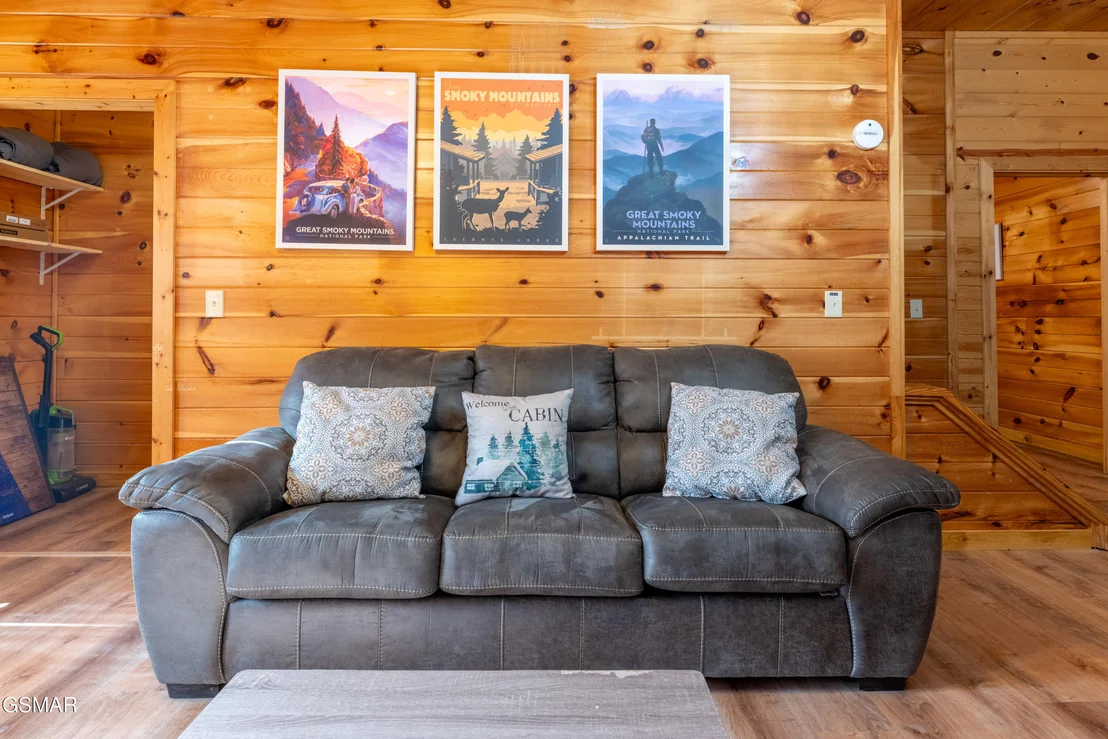 Photo of 2213 Headrick Lead