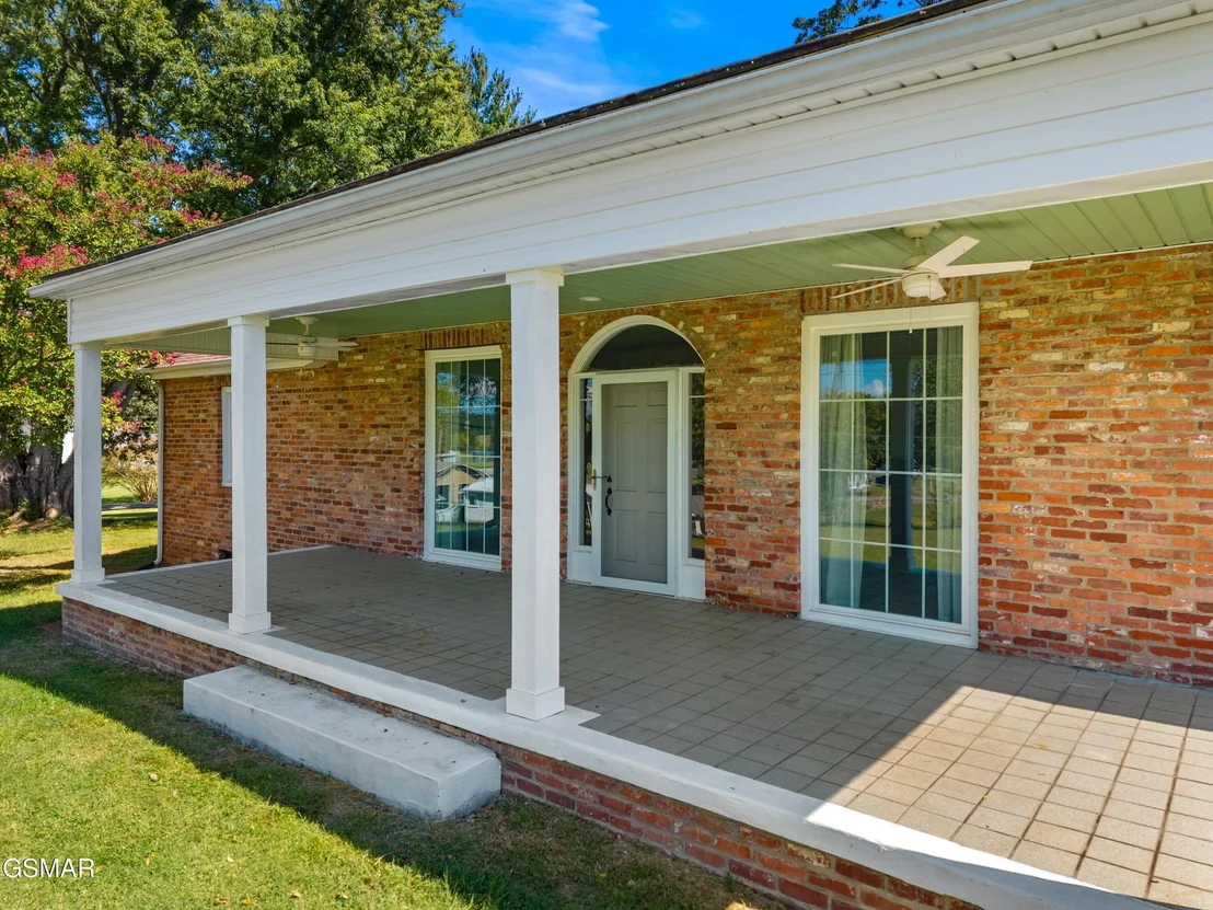 Photo of 1328 W Main Street