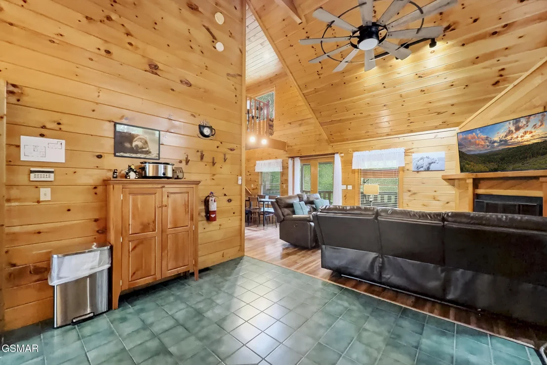 Photo of 2015 Ridgecrest Loop Way