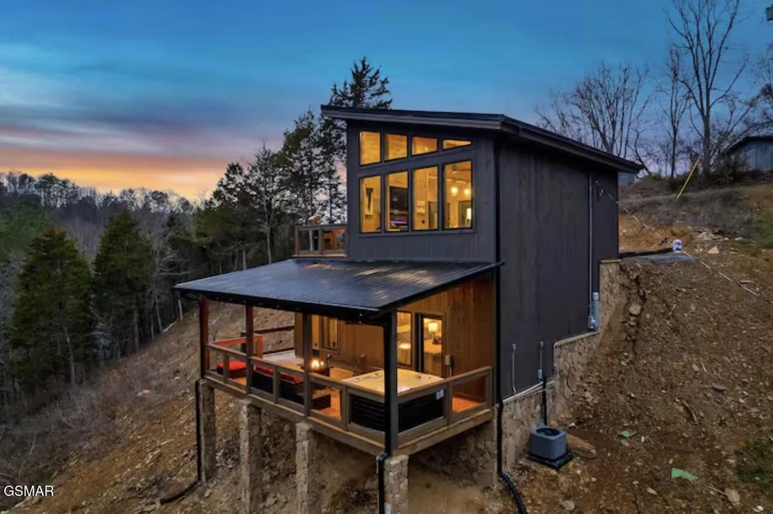 Photo of 1508 Mountain Drive