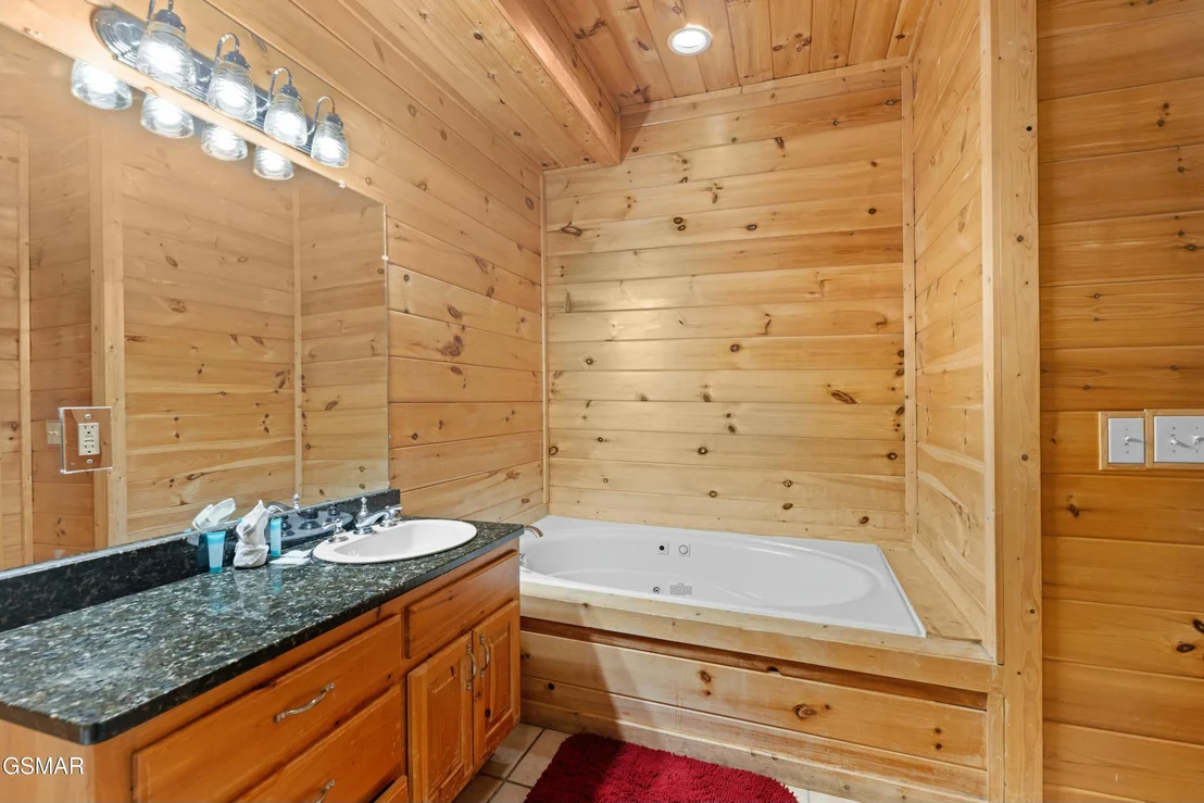 Photo of 950 Black Bear Cub Way