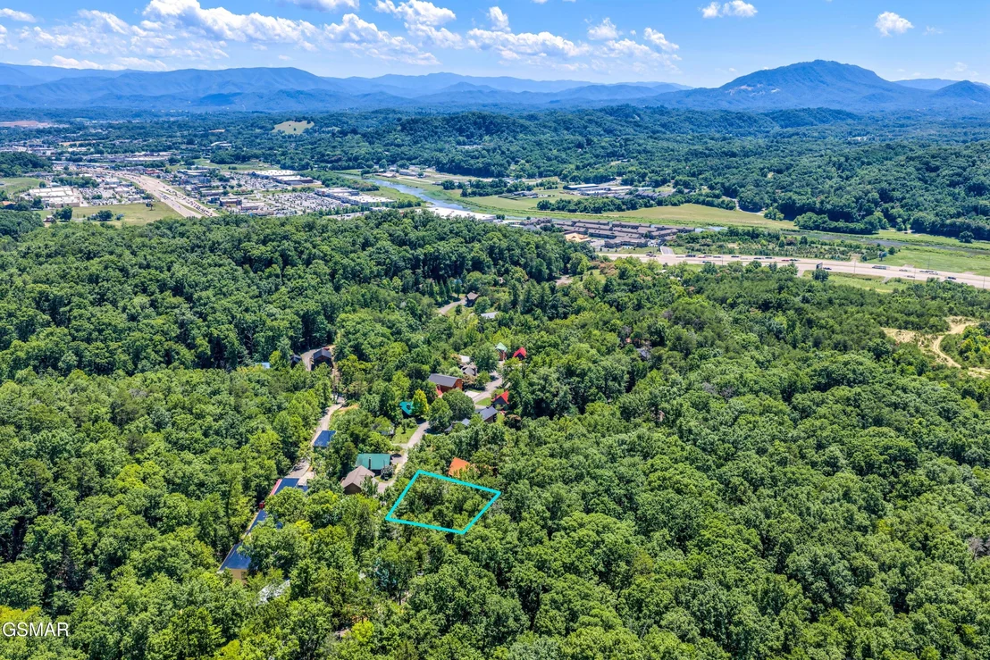 Photo of 261 Cherokee Path Way