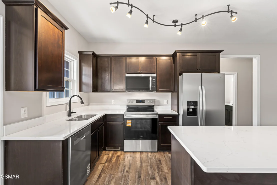 Photo of 2102 Kings View Loop