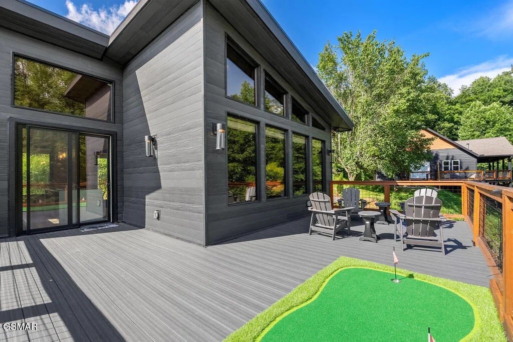 Photo of 1514 Mountain Drive