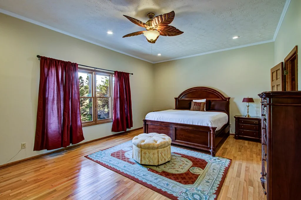 Photo of 1448 Peach Tree Street