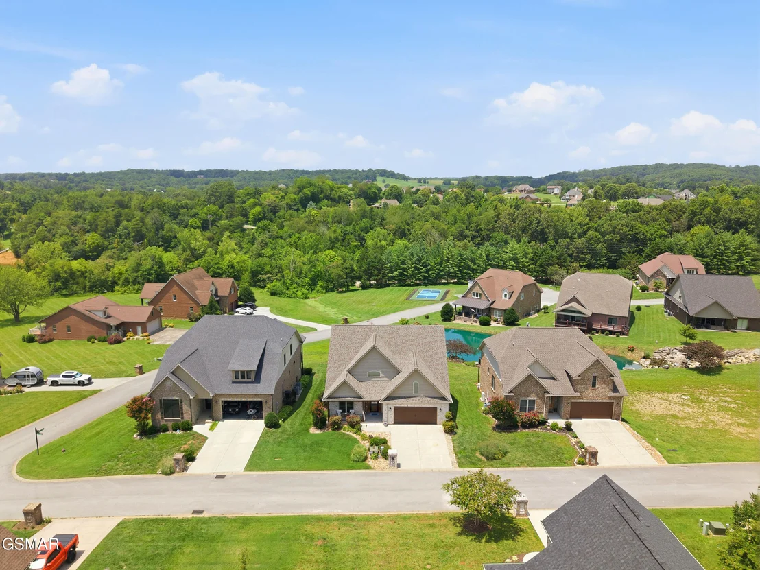 Photo of 705 Waters Edge