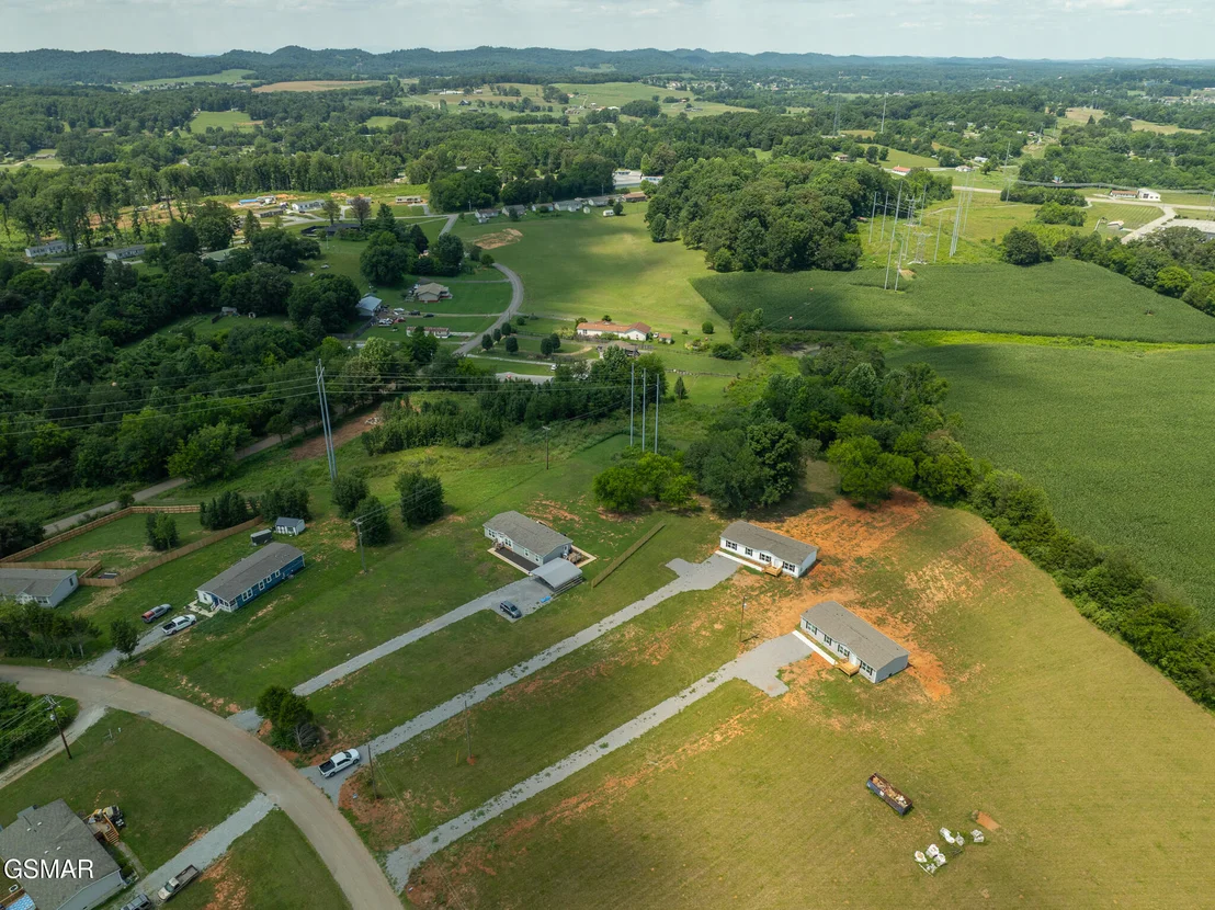 Photo of 147 Hill Loop Rd