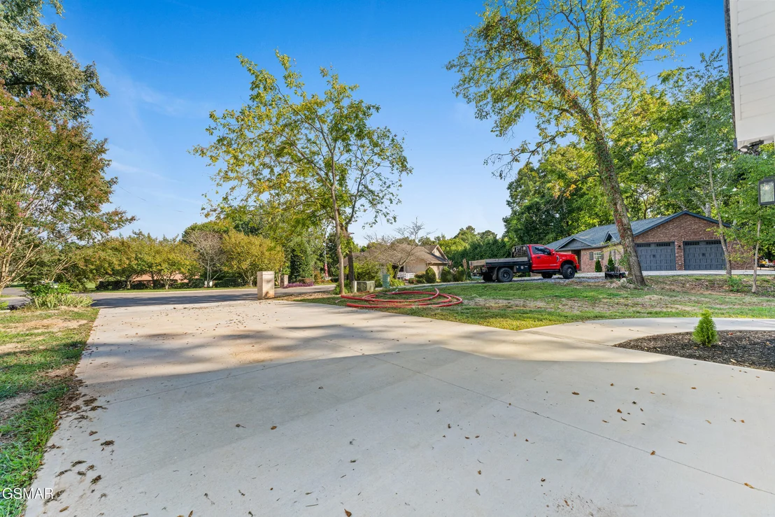 Photo of 1430 Beechtop Lane