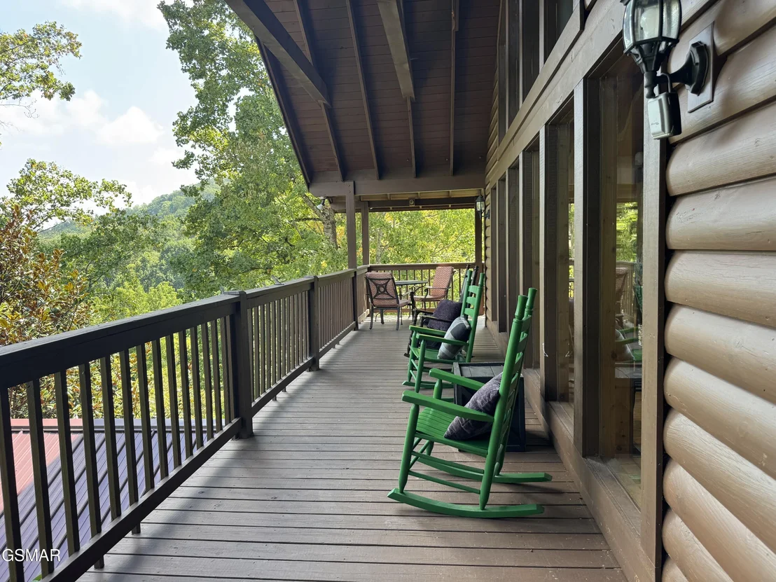Photo of 2409 Walnut Cove Way