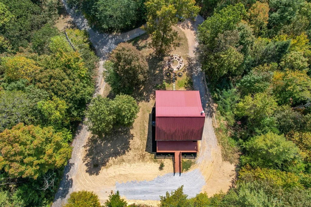 Photo of 116 Mountain Retreat Road