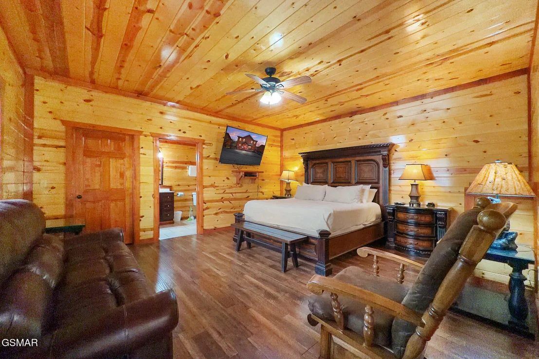 Photo of 4359 Forest Ridge Way