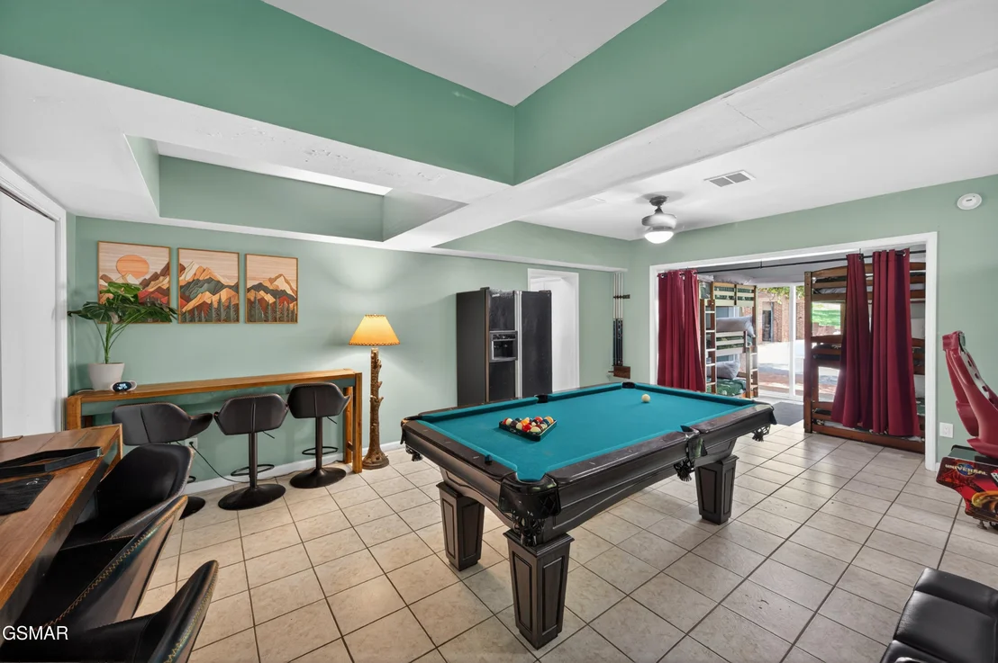 Photo of 2315 Headrick Lead
