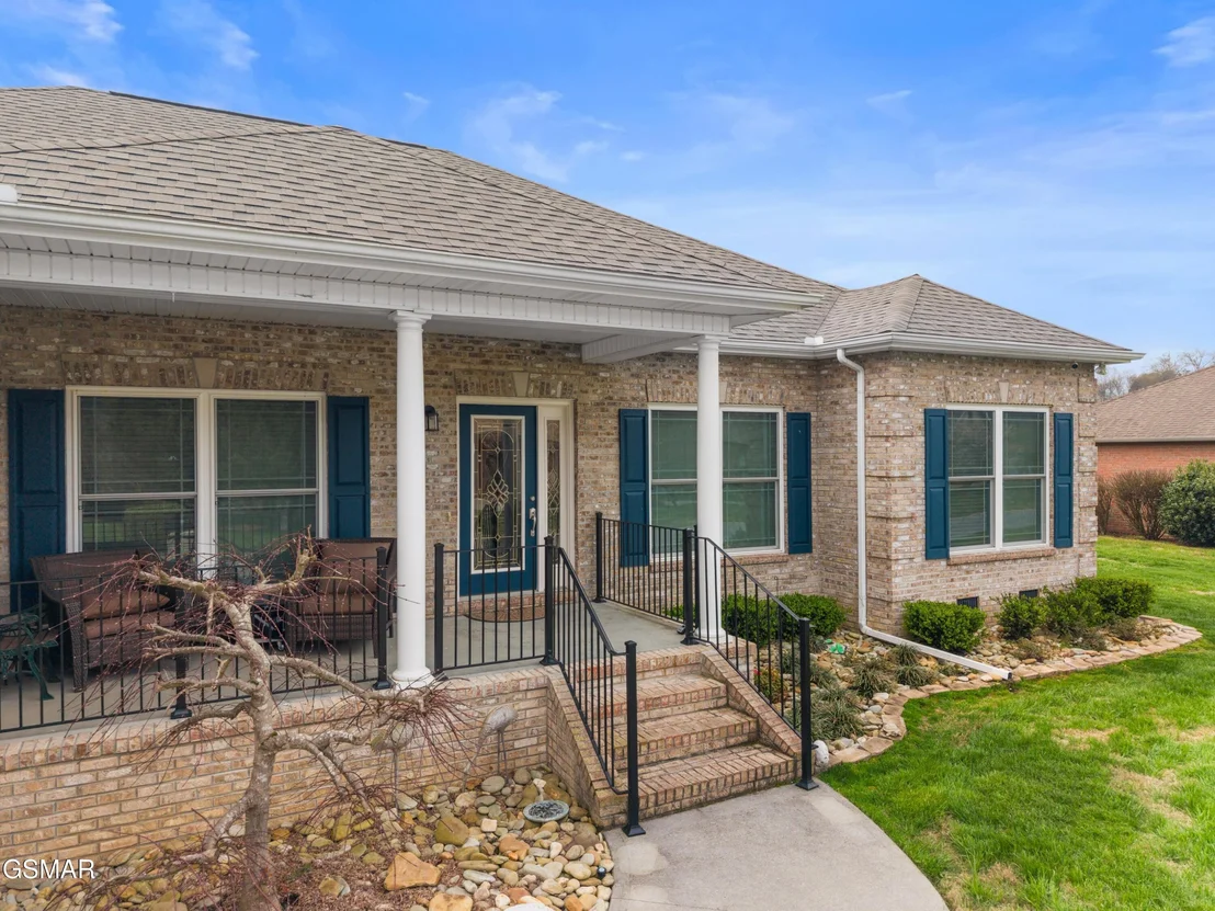 Photo of 1410 River Run Circle