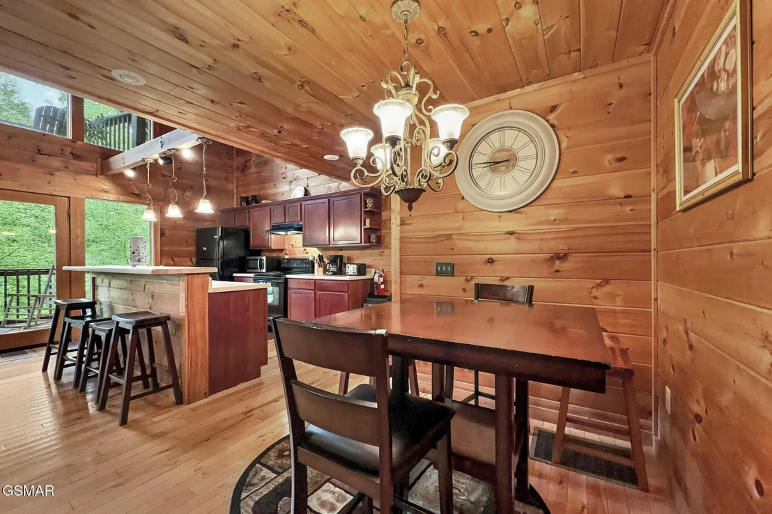 Photo of 2416 Balsam Circle