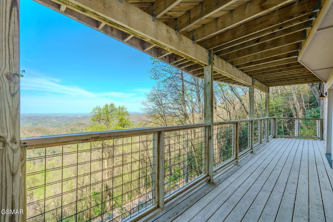 Photo of 2821 Overholt Trail