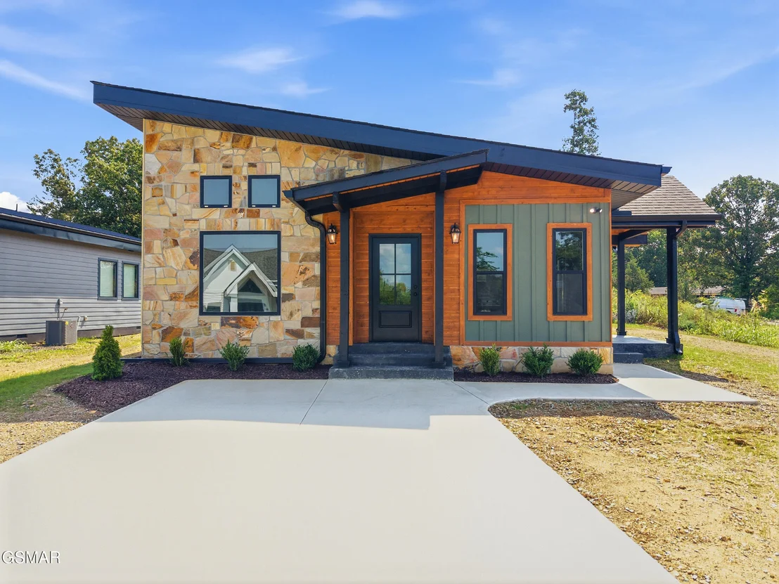Photo of 203 Granite Drive