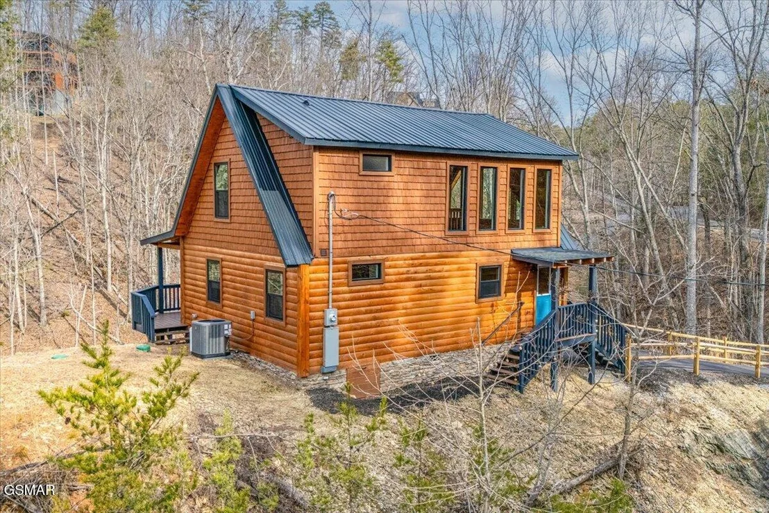 Photo of 2321 Willow Lane