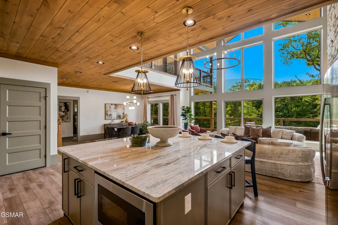 Photo of 3839 Revetta Circle