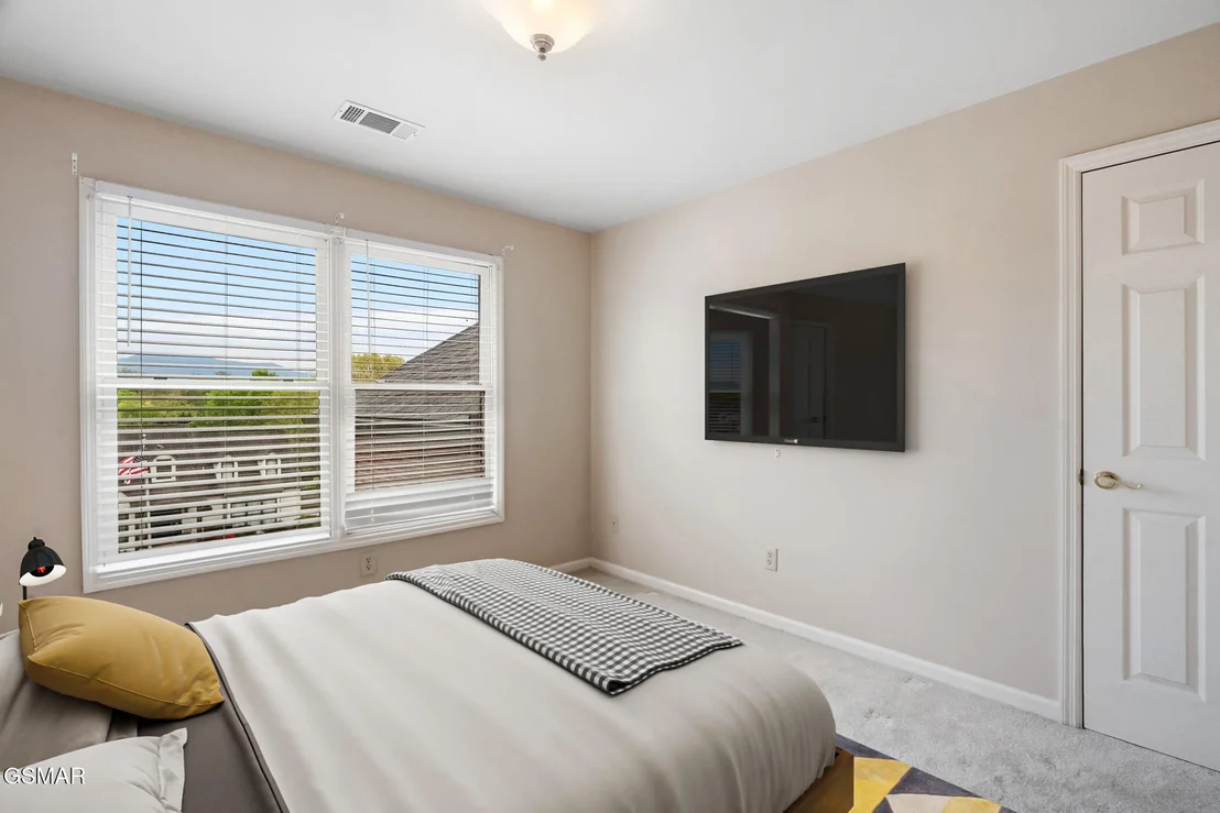 Photo of 1201 Briar Lea