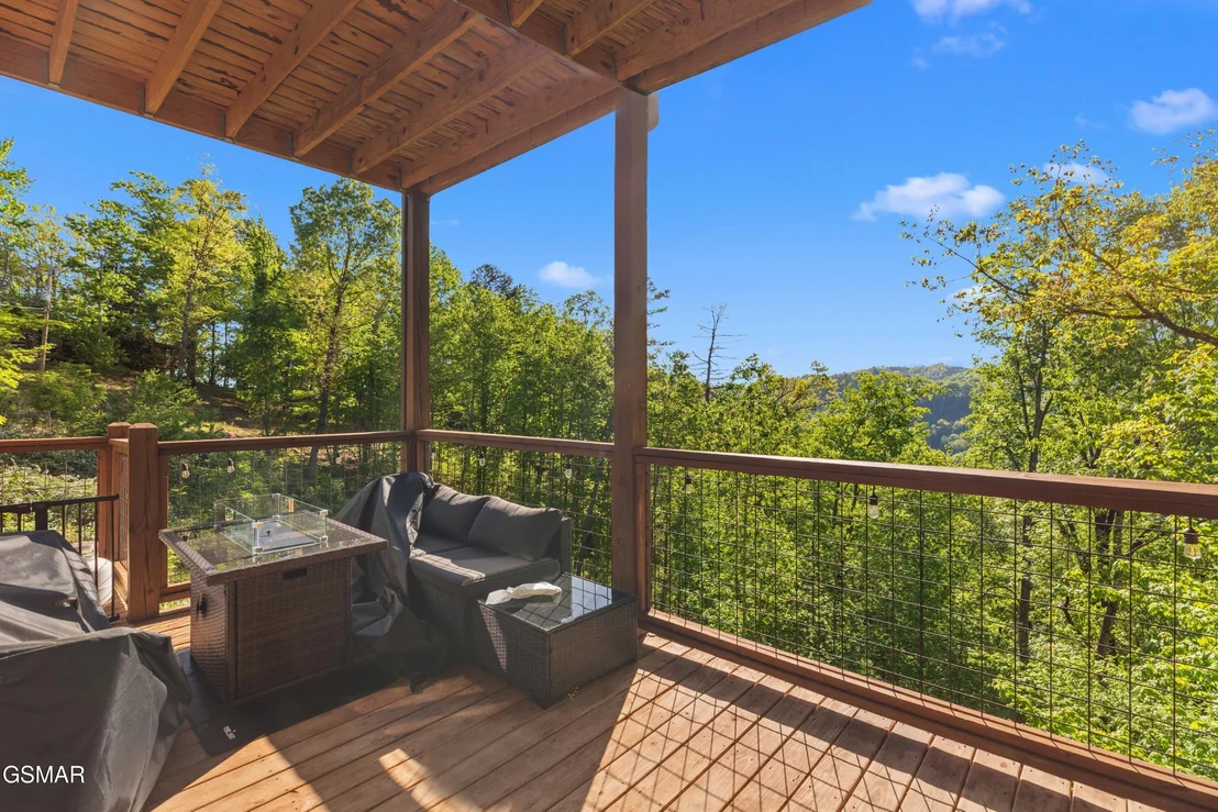 Photo of 2624 Overholt Trail