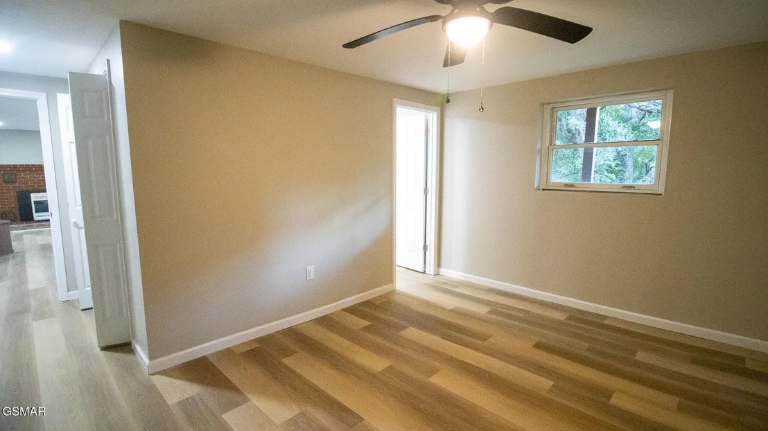 Photo of 1072 Sunset Circle