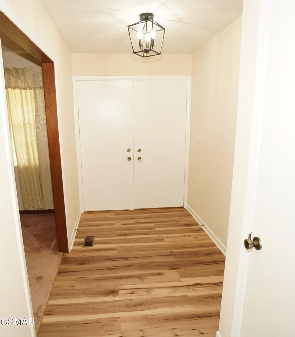 Photo of 633 Shaver Drive