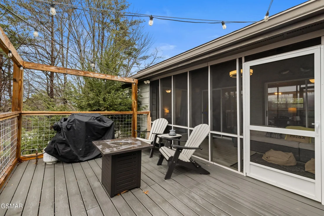 Photo of 550 Sassafras Trail